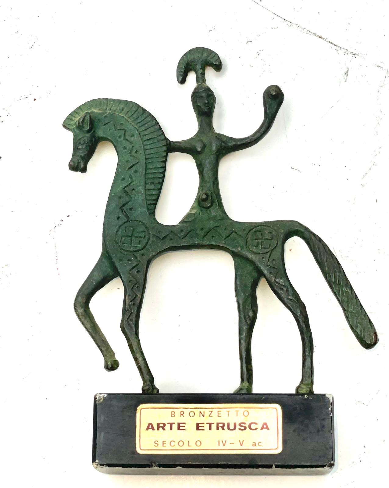Cavalier étrusque en bronze  souvenir de voyage